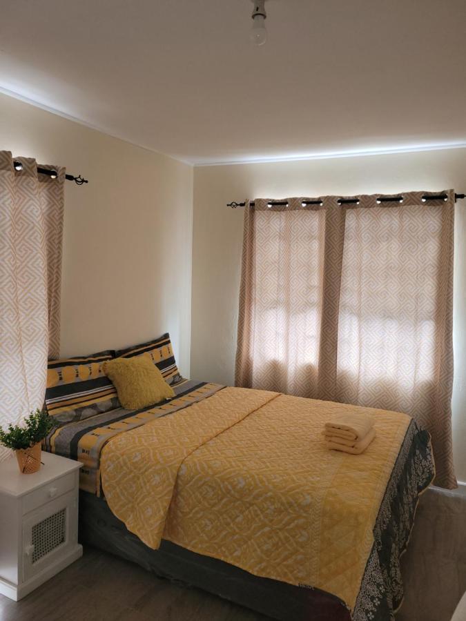 Kensington Oval- 2 Bed 1 Bath Βίλα Μπριτζτάουν Εξωτερικό φωτογραφία